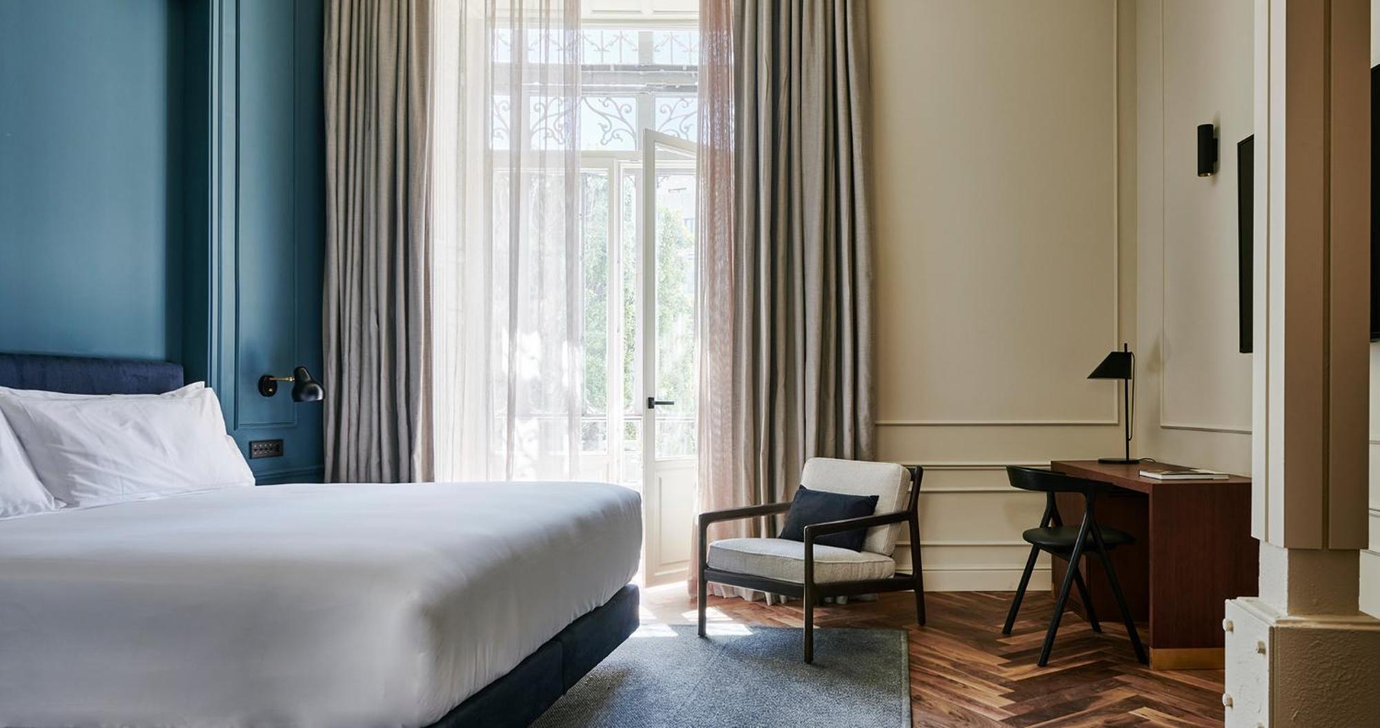 Premium Double Room views