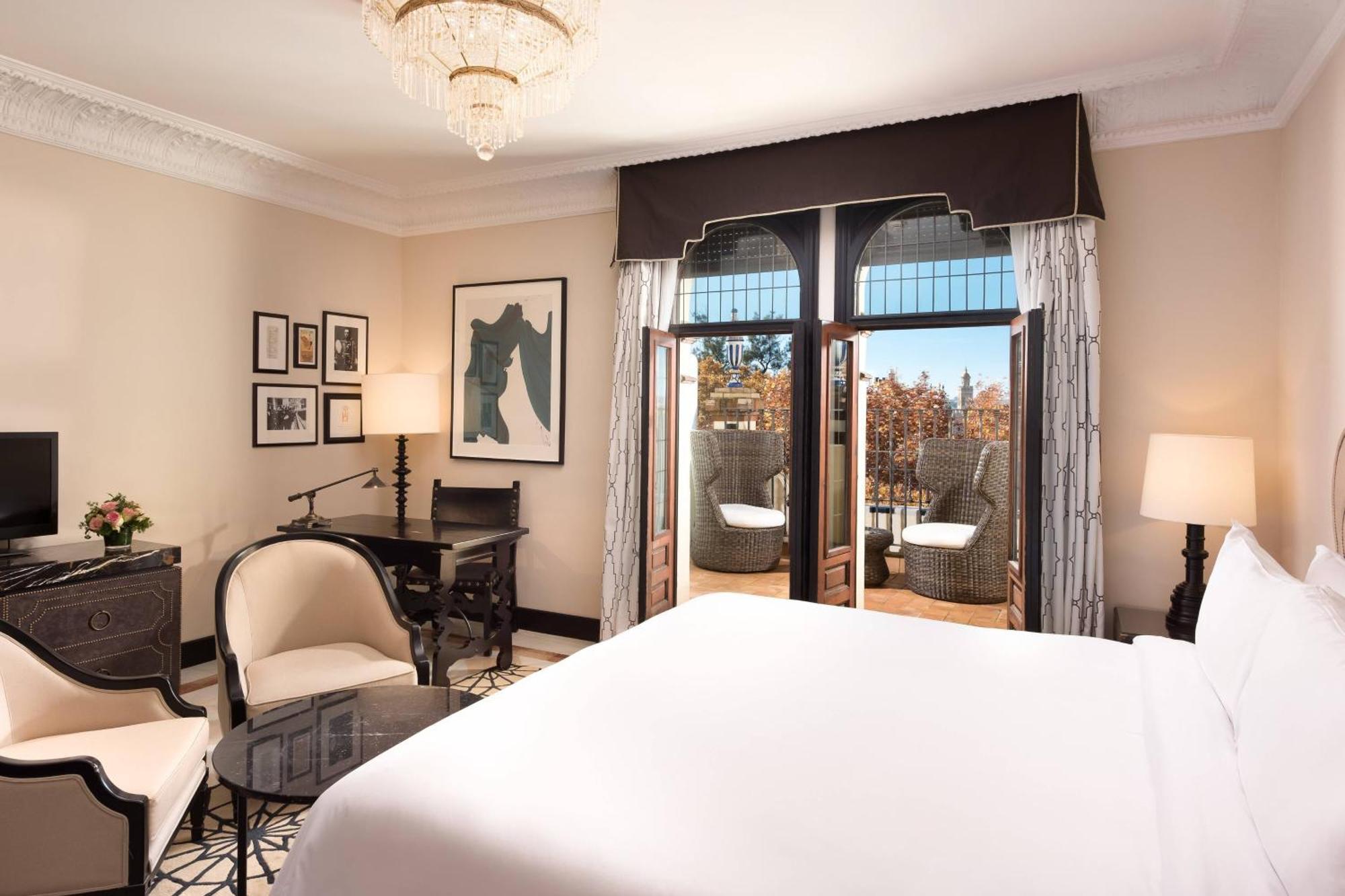 Grand Deluxe Double Room Terrace
