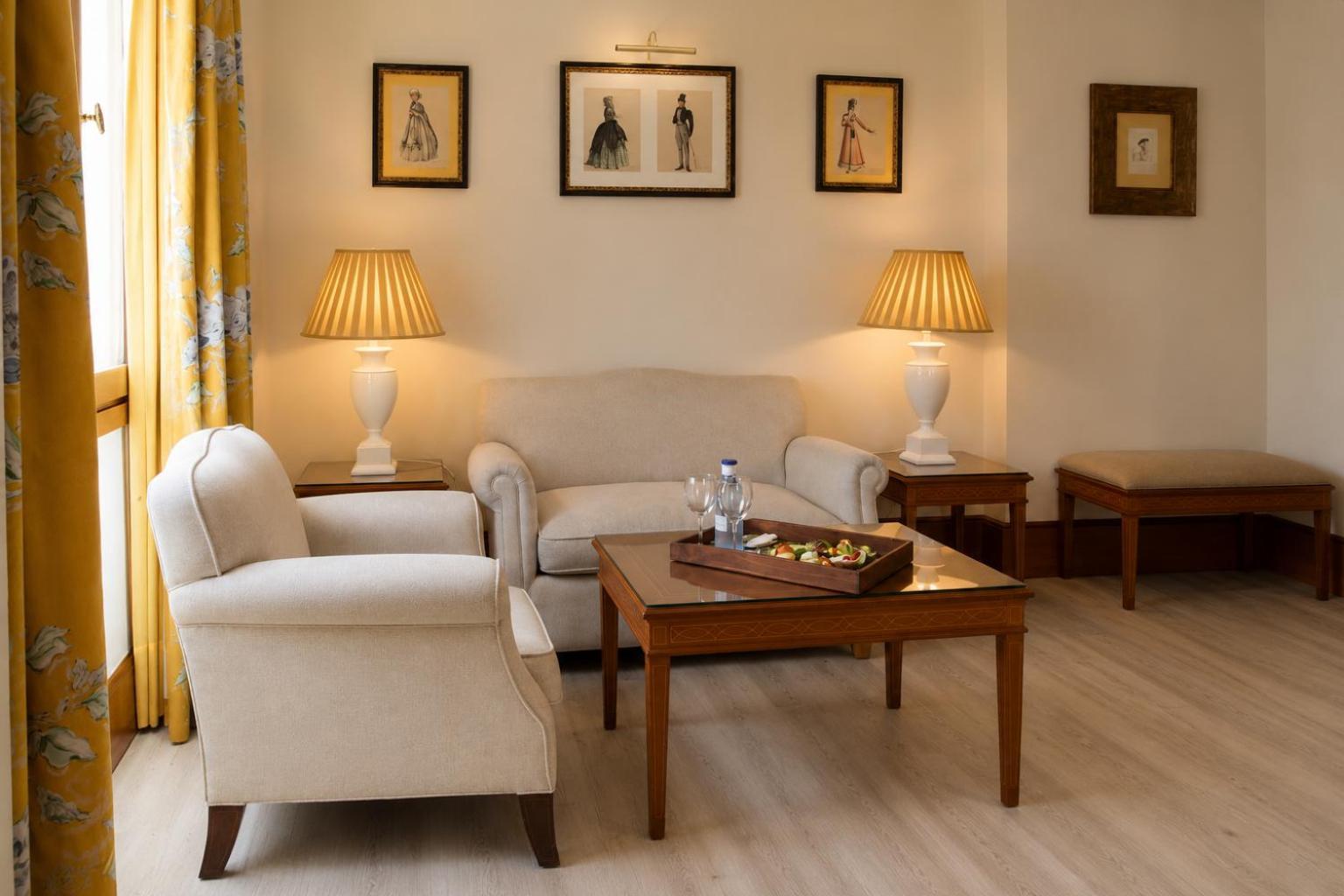 Quarto Duplo ou Twin Deluxe com Vista Cidade