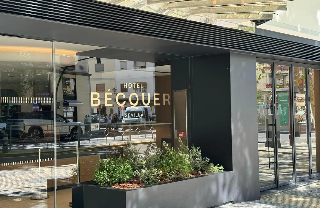 Hotel Bécquer-1