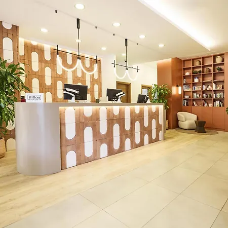 Hilton Garden Inn Sevilla-2